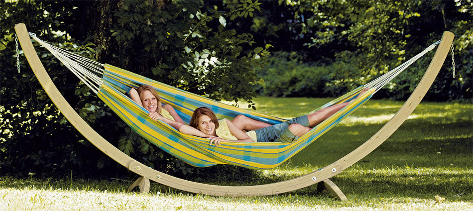 Hamac Lospitch Avec Armature Bois Et Toit - 200x150 Cm, Capacité 200 Kg - Pour Jardin, Balcon