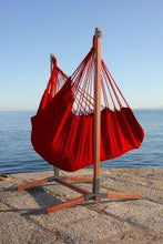 Hangstoelstaander Wooden stand- Houten Staander
